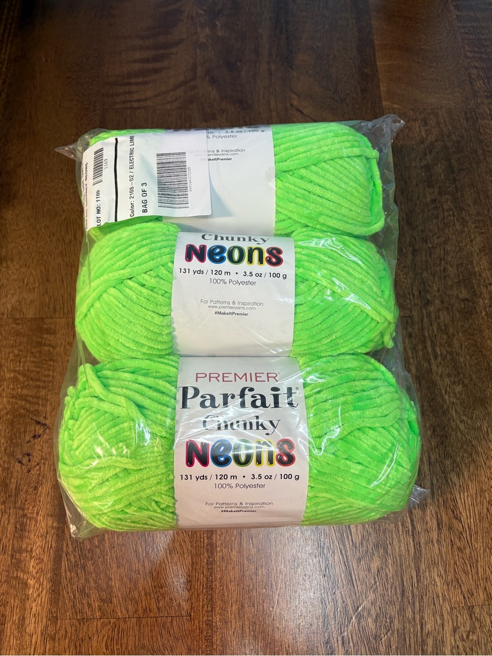 Premier Parfait Chunky Neons Yarn - Electric Lime - Neon Lime Green (3 Pack)